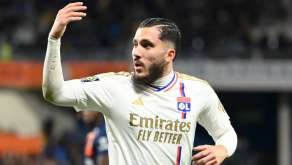 Rayan Cherki (OL), main levée